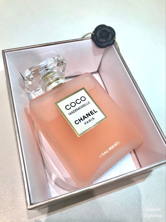 Coco Chanel mademoiselle Eau de Parfum intense